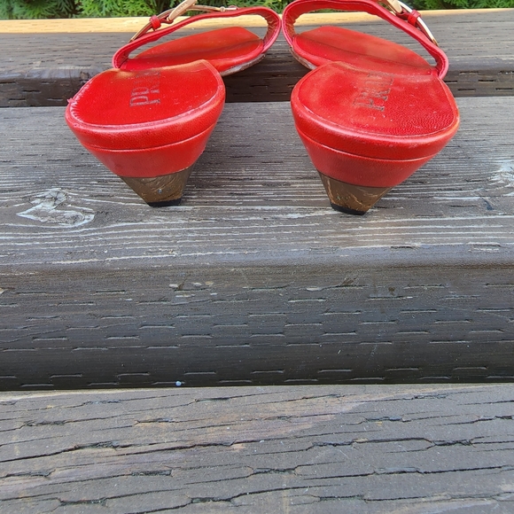 Prada Low Heel Red Sandles with Gold Heel and Logo Buckle Prada Size 38.5 US 8.5 - Picture 3 of 10